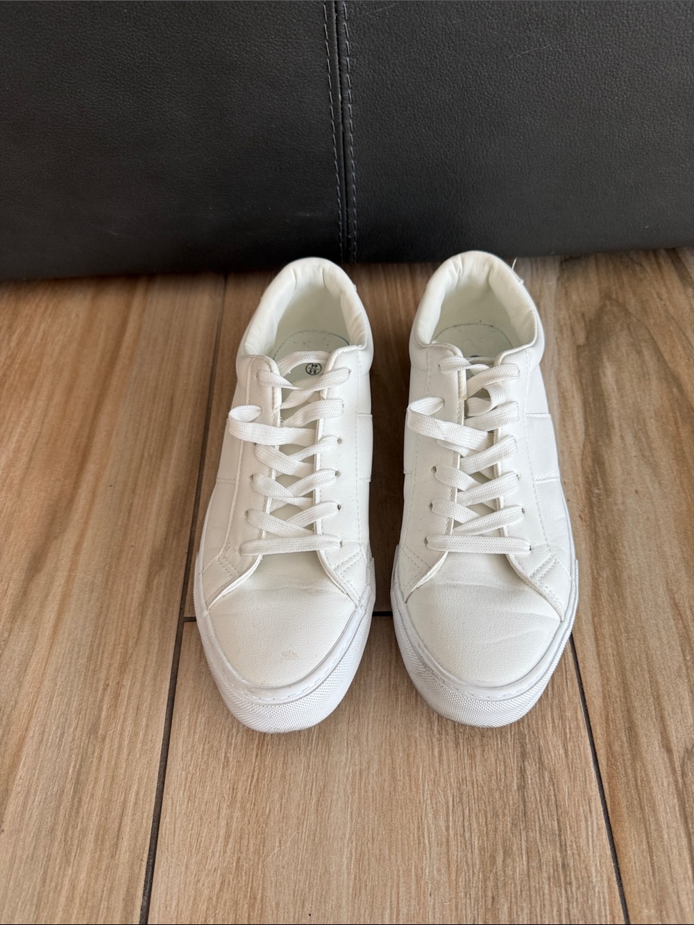 Classic White Leather Low-Top Sneakers